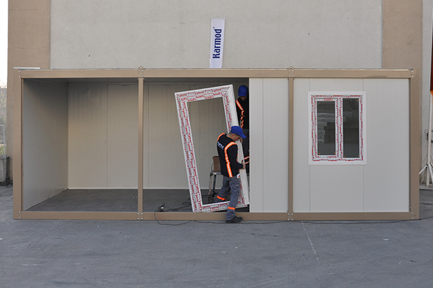 Flat Pack Container